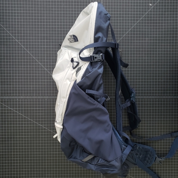 THE NORTH FACE ZEPHYRUS 26 PACK - Picture 4 of 16
